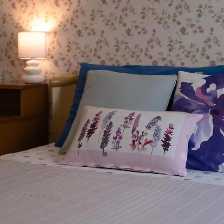 Uphill Bed & Breakfast Múggia