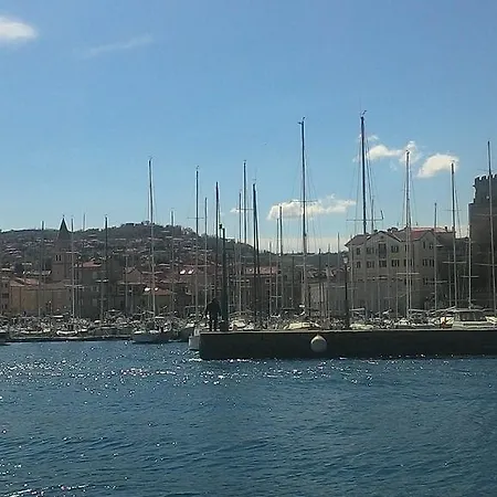 Oda ve Kahvaltı Uphill Múggia
