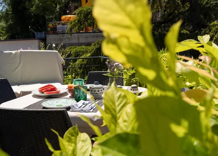 Bed & Breakfast Uphill